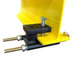 Doughty - Adjustable Girder Clamp Light Duty in use