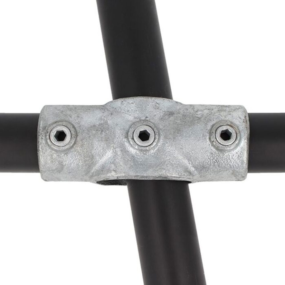Doughty--Pipeclamp-Angled-Two-Socket-Cross-4-10-Degree-T17625-In-User