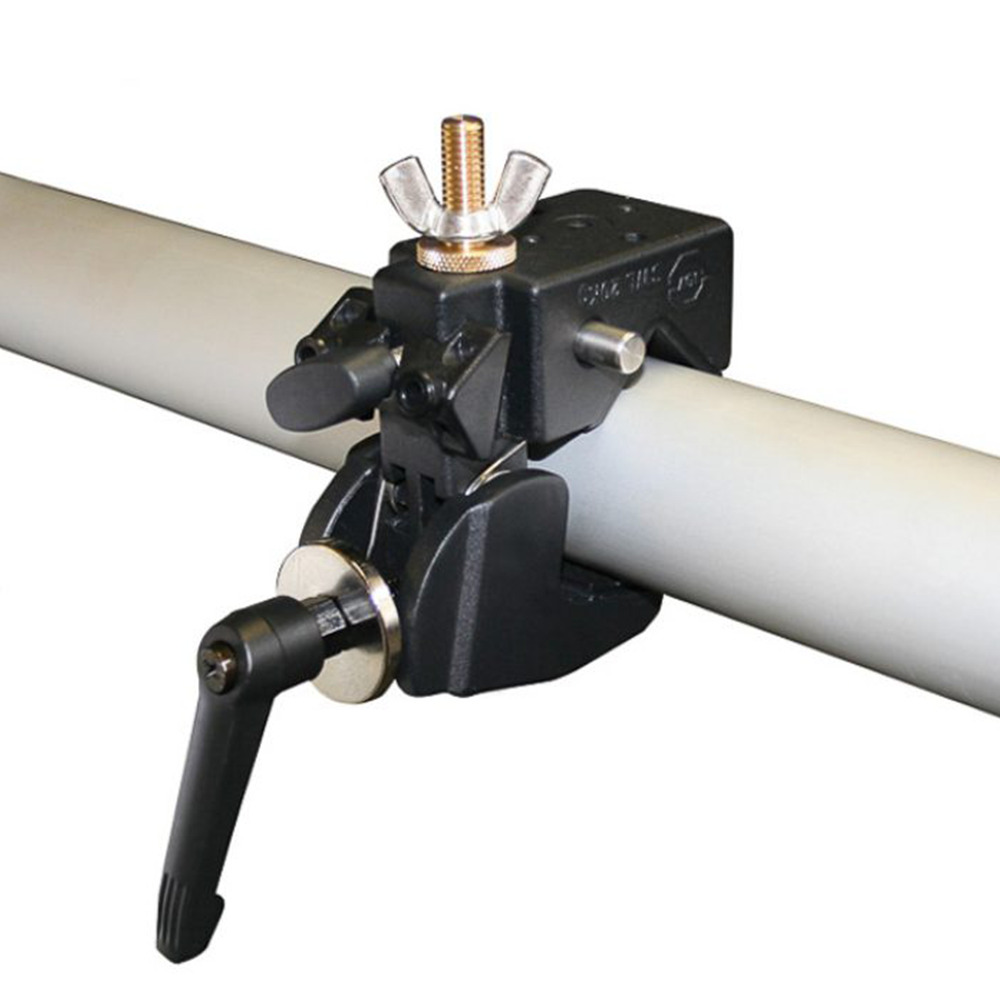 Doughty-Snap-In-Rotating-Stud-G1177-Attached0To-Pipe